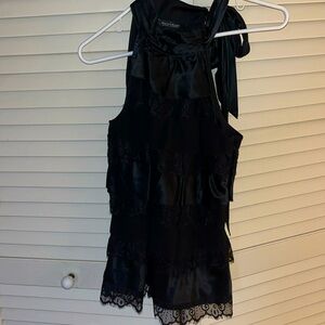 White House Black Market Black dressy sleeveless top w/Lace‎ XS